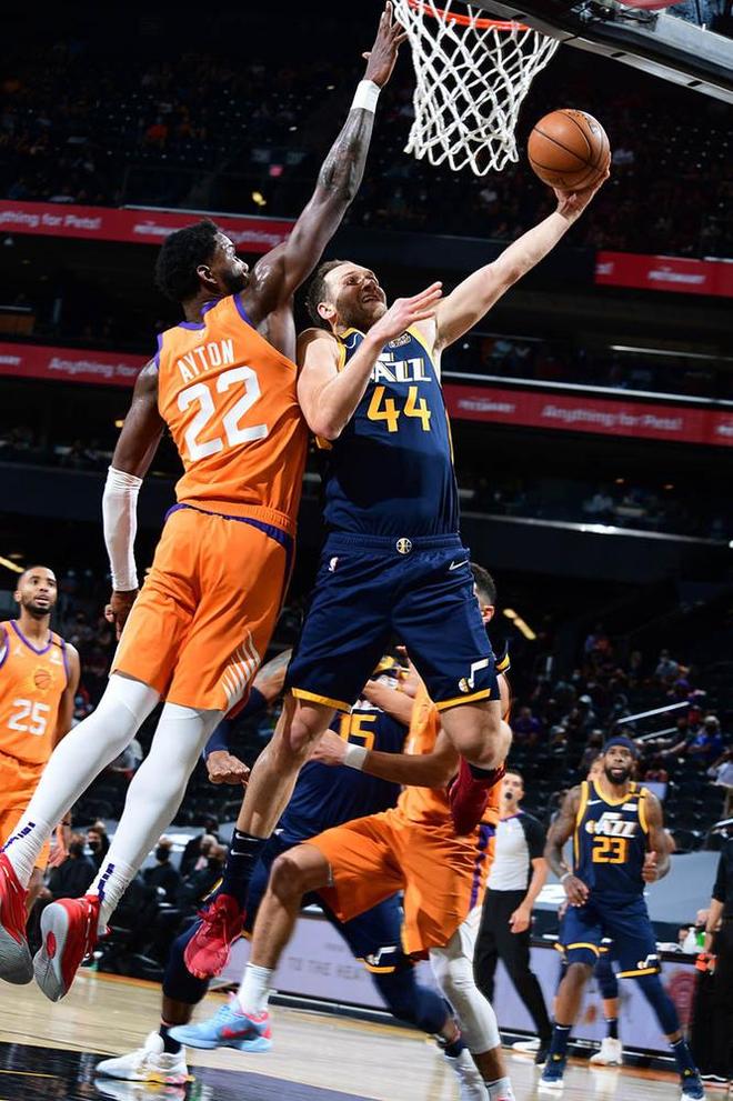 ManbetX官网-今夜菲尼克斯太阳备战NBA总决赛马德里竞技战术微调，媒体一致点评：利物浦今晨止住颓势的简单介绍